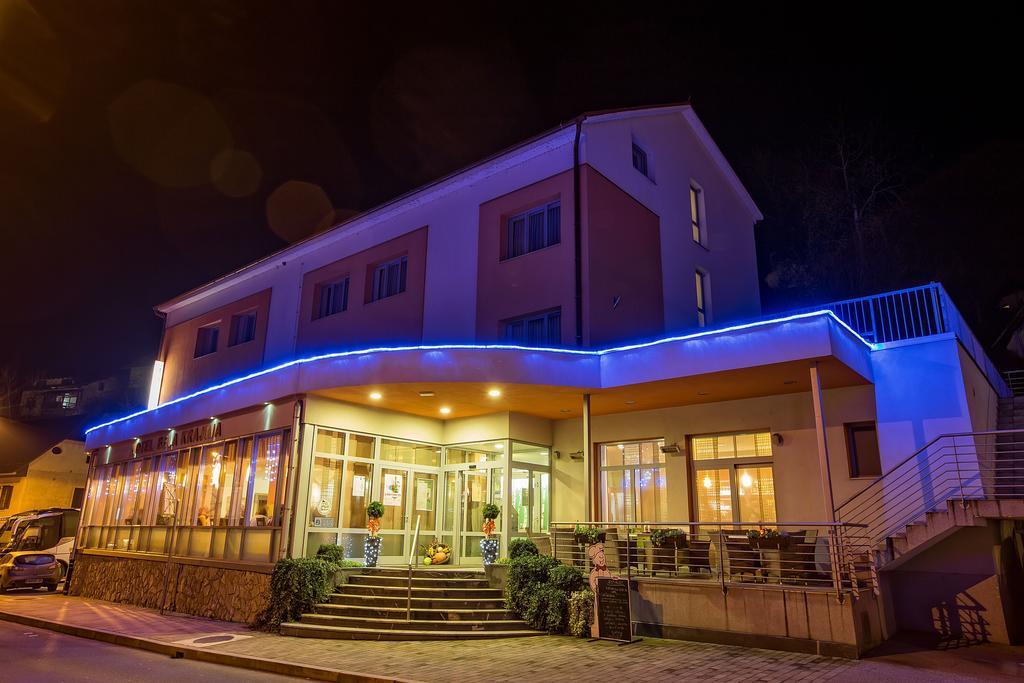 Hotel Bela Krajina Metlika Exterior photo