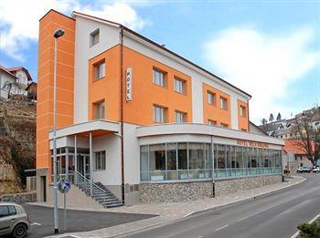 Hotel Bela Krajina Metlika Exterior photo